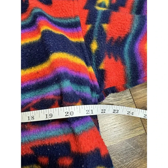 Vtg Aztec Sweatshirt  Pebble Court Pullover Colorful  Granny M - Picture 6 of 7